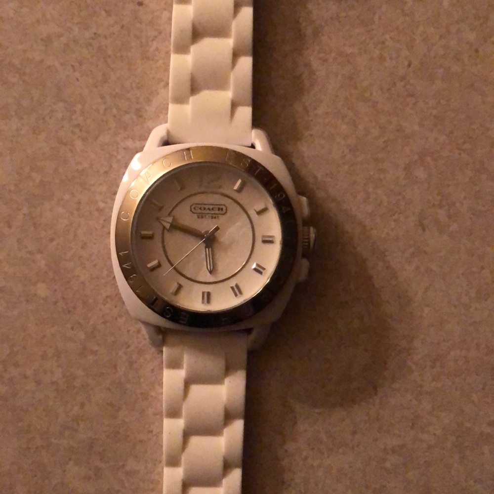 Coach watch - Picture 3 of 6